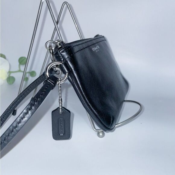 Coach Black Leather Wristlet - Picture 4 of 9
